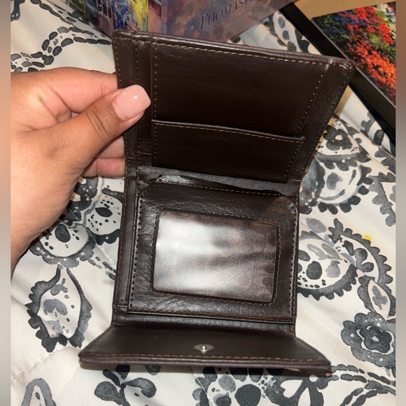 Wallet - Picture 3 of 3